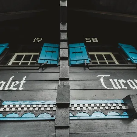 Alpine Chalet Turquino Апартаменти