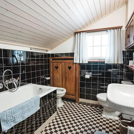 Alpine Chalet Turquino