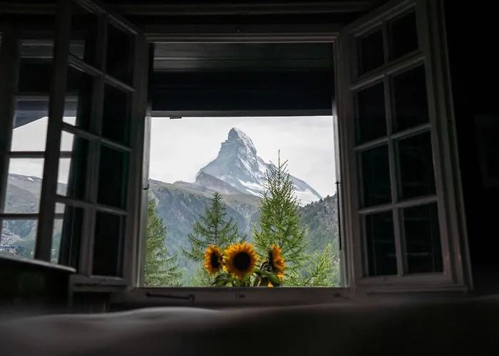 Alpine Chalet Turquino