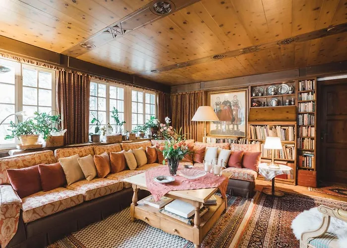 Alpine Chalet Turquino