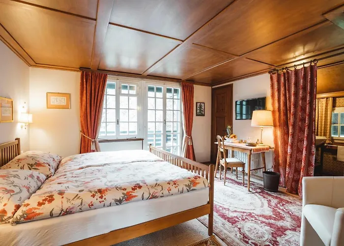 Alpine Chalet Turquino 公寓 *